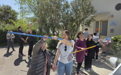 Suradnja koja mijenja živote: Učenici šibenske Medicinske škole nastavljaju s podrškom ‘Kamenčićima’